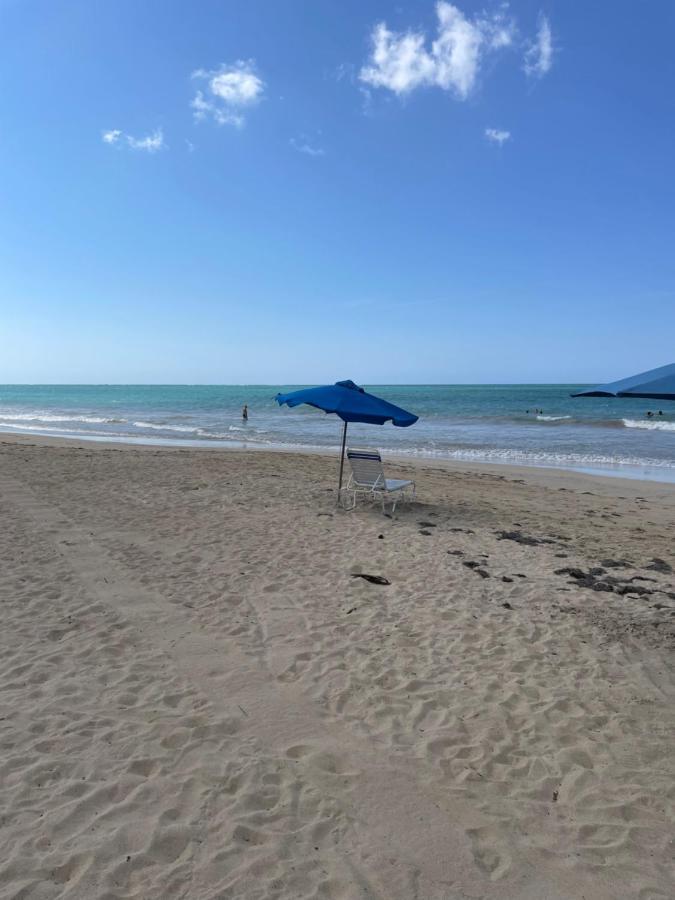 Ocean Front 2 Bedroom & Bath In Isla Verde San Juan Exteriör bild