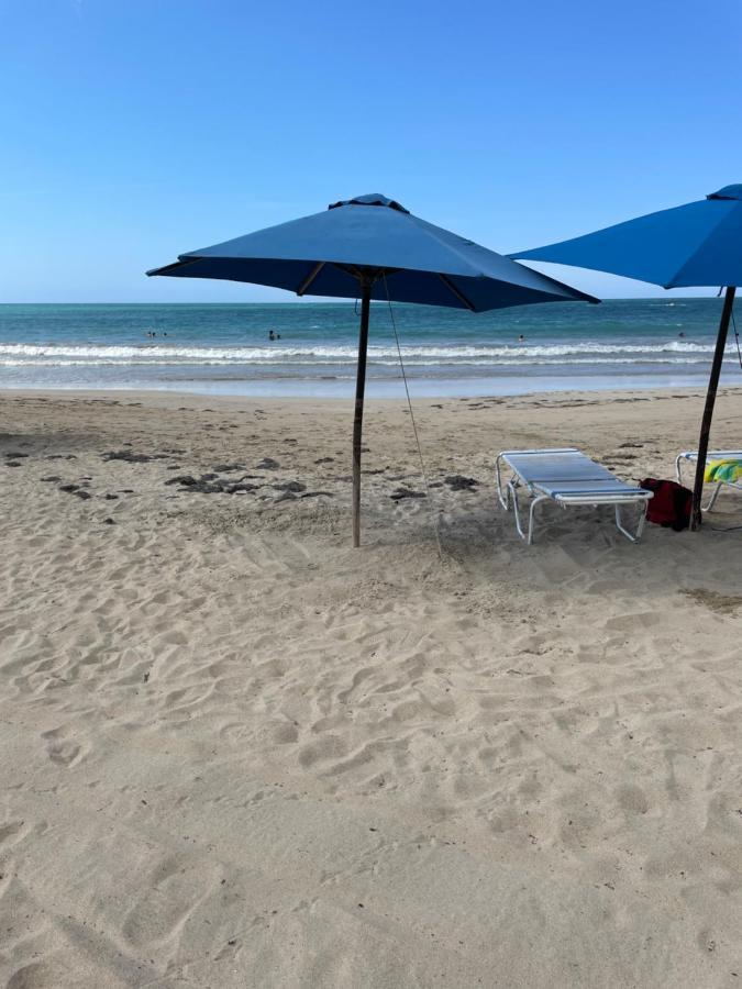 Ocean Front 2 Bedroom & Bath In Isla Verde San Juan Exteriör bild