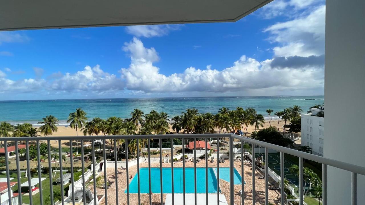 Ocean Front 2 Bedroom & Bath In Isla Verde San Juan Exteriör bild