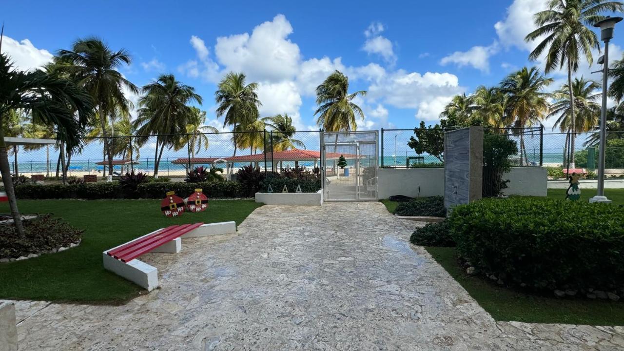Ocean Front 2 Bedroom & Bath In Isla Verde San Juan Exteriör bild